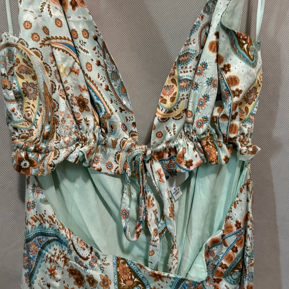 Elegant Paisley Print Blouse